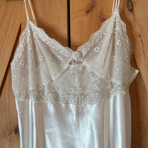 VTG nightie - Picture 3 of 6